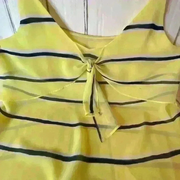 CAbi Rivera Lights  Medium Cami Tank adjustable straps - Picture 3 of 7